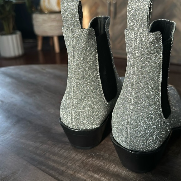 Calvin Klein 205w39NYC Metallic Silver Ankle Boots - Picture 3 of 7